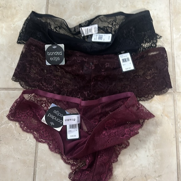 NWT 3 Pairs of Lace Panties - Frederick’s of Hollywood - Picture 2 of 8